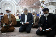 مراسم تجدید میثاق جامعه قرآنی با آرمانهای امام خمینی(ره)