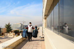 شیرینی هم‌نمک در حسینیه‌ای پر از عروسک