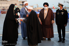 دومین محفل کاروان قرآنی انقلاب بر روی عرشه ناو بندر جمهوری اسلامی