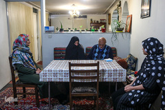 آقای نعمتی طبع لطیفی دارد و شعر می‌گوید، او پس از نوشتن، ابتدا برای خانواده‌اش اشعارش را می‌خواند.