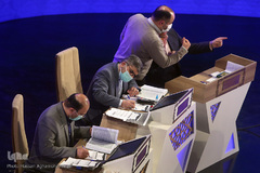 اولین شب سی‌وهفتمین دوره مسابقات بین‌المللی قرآن جمهوری اسلامی ایران