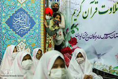 مراسم جشن تکلیف 42 دختر در امامزاده پنج تن لویزان