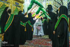 مراسم جشن تکلیف 42 دختر در امامزاده پنج تن لویزان