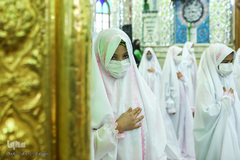 مراسم جشن تکلیف 42 دختر در امامزاده پنج تن لویزان