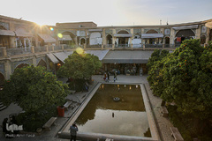 شیراز به استقبال بهار می رود