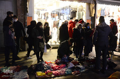 خرید شب عید در واپسین ساعات سال 99 - تبریز