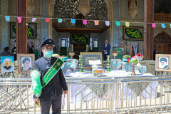 تحویل سال نو در شاهچراغ (ع)