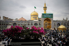 لحظه تحویل سال ۱۴۰۰ در حرم مطهر رضوی