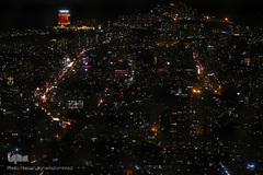 آیین جزءخوانی قرآن کریم بر فراز برج میلاد تهران