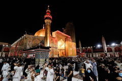 مراسم احیای شب قدر نوزدهم رمضان در حرم مطهر و نورانی مولای متقیان، حضرت علی(ع)