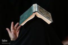 مراسم احیای شب قدر نوزدهم رمضان در حرم مطهر و نورانی مولای متقیان، حضرت علی(ع)