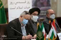 نشست «آزادی قدس نزدیک است» در مسجد امام صادق(ع)