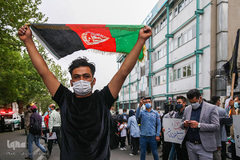 تجمع دانشجویان در محکومیت حمله تروریستی کابل