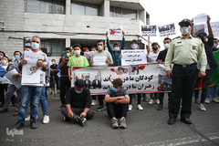 تجمع دانشجویان در محکومیت حمله تروریستی کابل