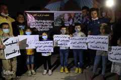 مراسم یادبود قربانیان حادثه تروریستی مدرسه دخترانه سیدالشهدای کابل در میدان آزادی