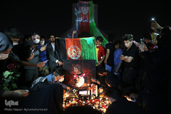 مراسم یادبود قربانیان حادثه تروریستی مدرسه دخترانه سیدالشهدای کابل در میدان آزادی