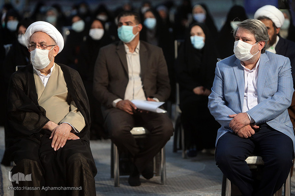 محمدحسین حسنی، مدیرعامل خبرگزاری بین المللی قرآن و حجت‌الاسلام والمسلمین یونسی، دستیار ویژه رئیس‌جمهوری در امور اقوام و اقلیت‌های دینی