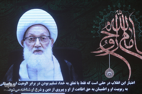 سمینار بین‌المللی «امام خمینی(ره) و دنیای معاصر» در حرم مطهر بنیانگذار جمهوری اسلامی ایران