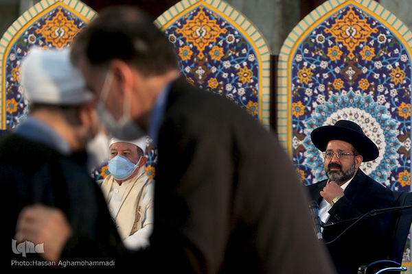 سمینار بین‌المللی «امام خمینی(ره) و دنیای معاصر» در حرم مطهر بنیانگذار جمهوری اسلامی ایران