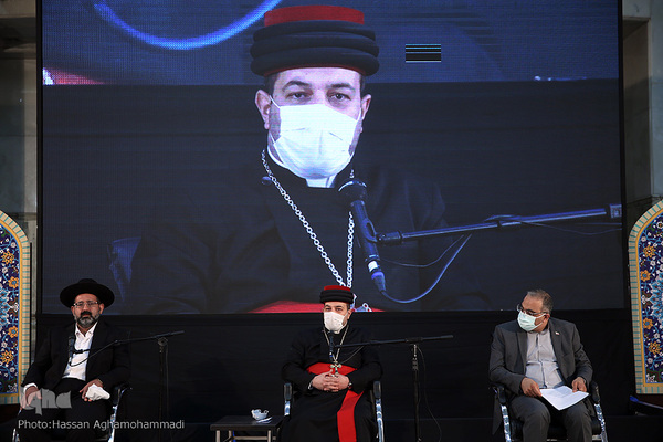 سمینار بین‌المللی «امام خمینی(ره) و دنیای معاصر» در حرم مطهر بنیانگذار جمهوری اسلامی ایران