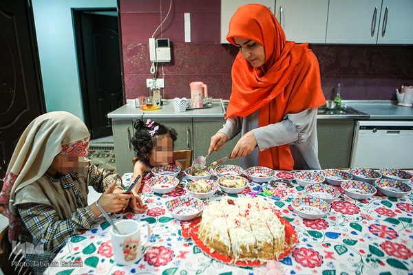 جشن روز دختر در خیریه طلیعه مهر طاها
