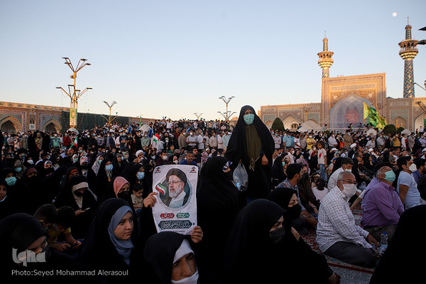 سخنرانی رییس‌جمهور منتخب در حرم مطهر رضوی