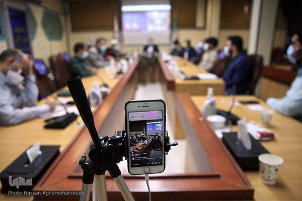 نشست نقد و بررسی اولین نمایشگاه مجازی قرآن کریم