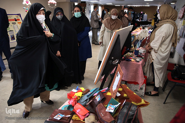 نشست «حمايت از زنان كارآفرين در دوران كرونا با تاكید بر بازار ديجیتال» در ژاپن و ایران
