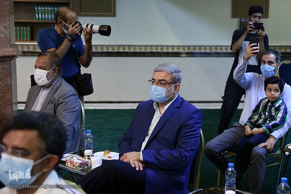 بیست و ششمین دوره آیین تکریم خادمان قرآن کریم