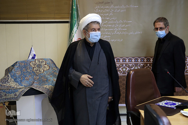 مراسم رونمایی از ویژه نامه ارتحال آیت‌الله محمدعلی تسخیری «طلایه‌دار وحدت»