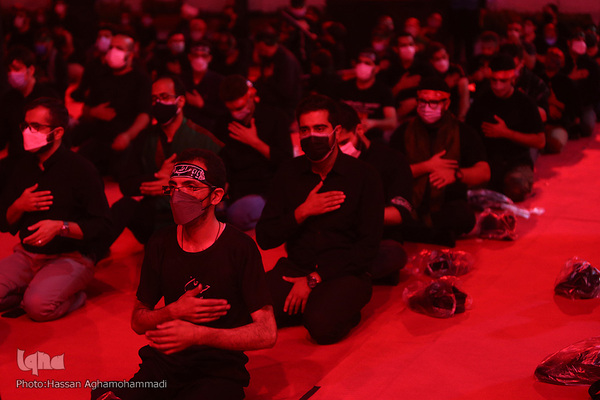 مراسم سوگواری شب هشتم محرم در آستان مقدس امامزاده صالح(ع) تجریش