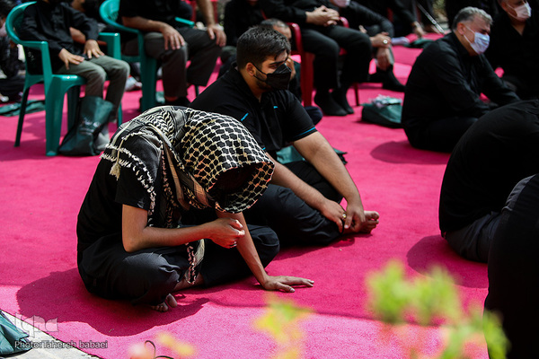 مراسم ظهر تاسوعا در خانه مداحان