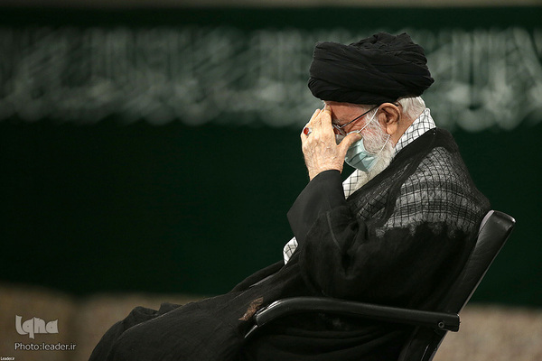 مراسم عزاداری شب عاشورای حسینی در حسینیه امام خمینی(ره)