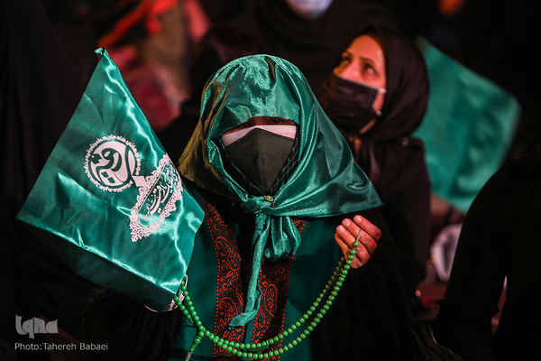 بزرگ‌ترین سفره نذری «حضرت رقیه (س)» در میدان امام حسین(ع)