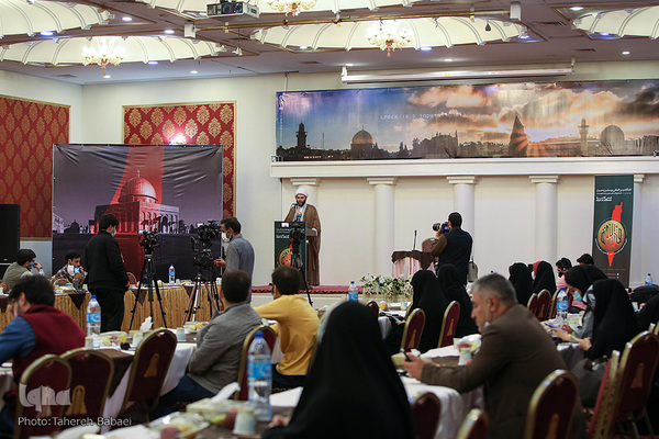 افتتاح کارگاه بین المللی پوستر وحدت