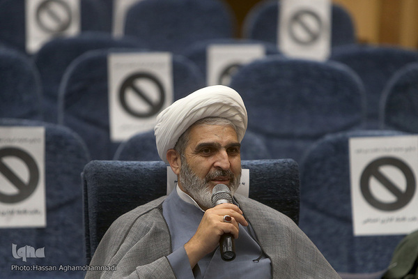 حجت‌الاسلام والمسلمین محمدباقر ابراهیمی، معاون تبلیغات و روابط عمومی وزارت دفاع و پشتیبانی نیروهای مسلح