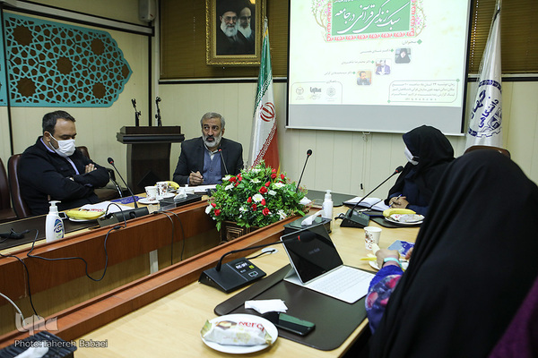 نقش دانش‌آموختگان قرآن و حدیث در ترویج سبک زندگی قرآنی در جامعه