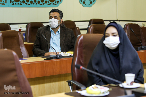 نقش دانش‌آموختگان قرآن و حدیث در ترویج سبک زندگی قرآنی در جامعه