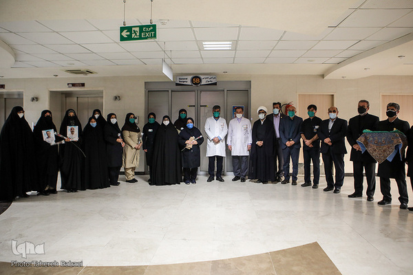 تجلیل و تکریم از مقام شامخ پرستاران و مدافعان سلامت به‌ویژه پرستاران نمونه قرآنی