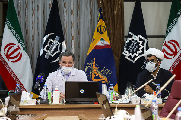 تجلیل و تکریم از مقام شامخ پرستاران و مدافعان سلامت به‌ویژه پرستاران نمونه قرآنی