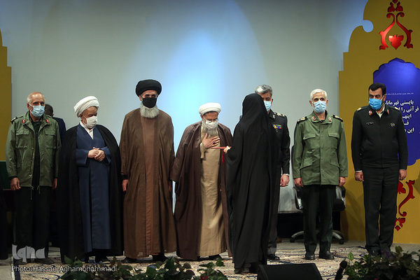 مراسم اختتامیه سیزدهمین دوره مسابقات قرآن بانوان شاغل و سومین دوره همسران کارکنان نیروهای مسلح