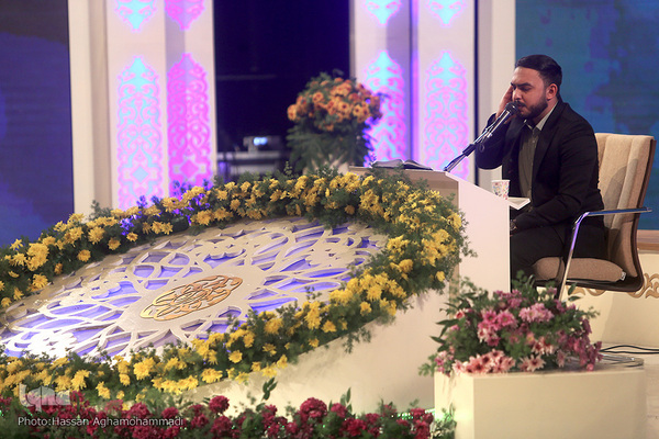 سومین شب از رقابت‌های چهل و چهارمین دوره مسابقات سراسری قرآن کریم