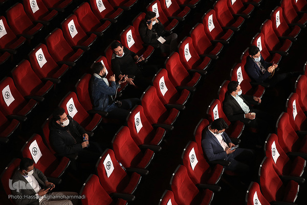 سومین شب از رقابت‌های چهل و چهارمین دوره مسابقات سراسری قرآن کریم