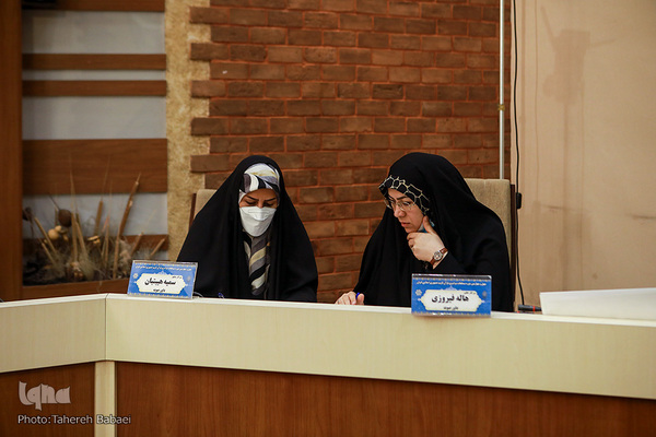 چهارمین روز رقابت بانوان در مرحله نهایی چهل و چهارمین دوره مسابقات سراسری قرآن