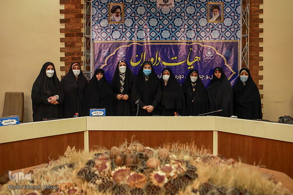 چهارمین روز رقابت بانوان در مرحله نهایی چهل و چهارمین دوره مسابقات سراسری قرآن