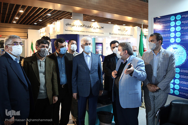 غرفه ایکنا در نمایشگاه دستاوردها و توانمندی‌های جهاددانشگاهی