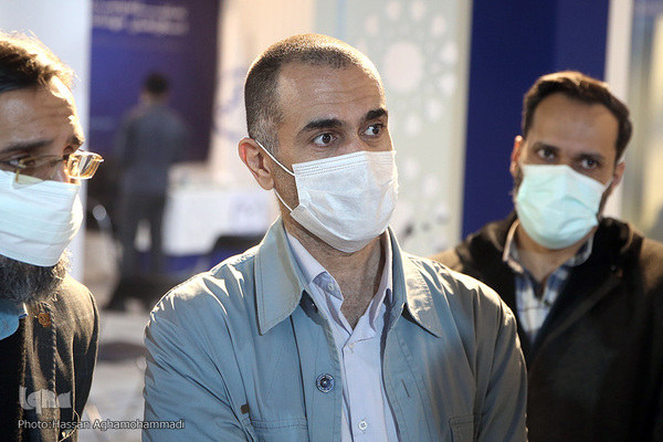 غرفه ایکنا در نمایشگاه دستاوردهای جهاددانشگاهی