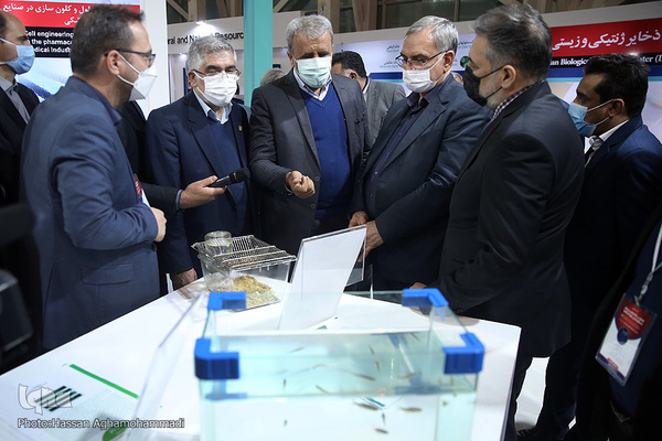 چهارمین روز نمایشگاه دستاوردهای جهاددانشگاهی