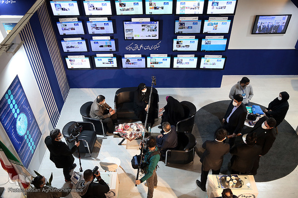 غرفه ایکنا در چهارمین روز نمایشگاه دستاوردها و توانمندی‌های جهاددانشگاهی