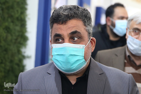  سردار سرتیپ پاسدار سید مهدی فرحی، جانشین وزیر دفاع و پشتیبانی نیروهای مسلح از نمایشگاه دستاوردها و توانمندی‌های جهاددانشگاهی